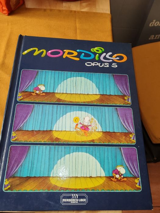 Vendo banda desenhada Murdillo