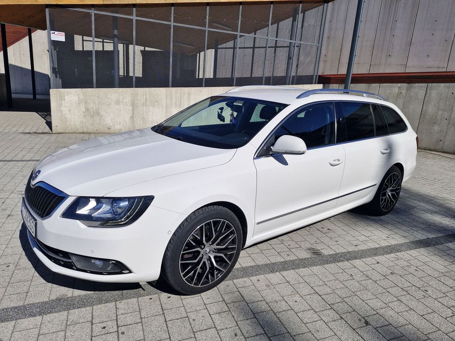 Skoda Superb Skoda superb 2.0 TDI 170KM 4x4 DSG Elegance