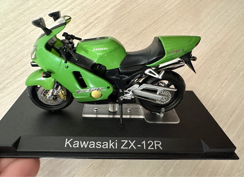 Coleçao Super Motas Altaya moto Ducati miniaturas kawasaki honda