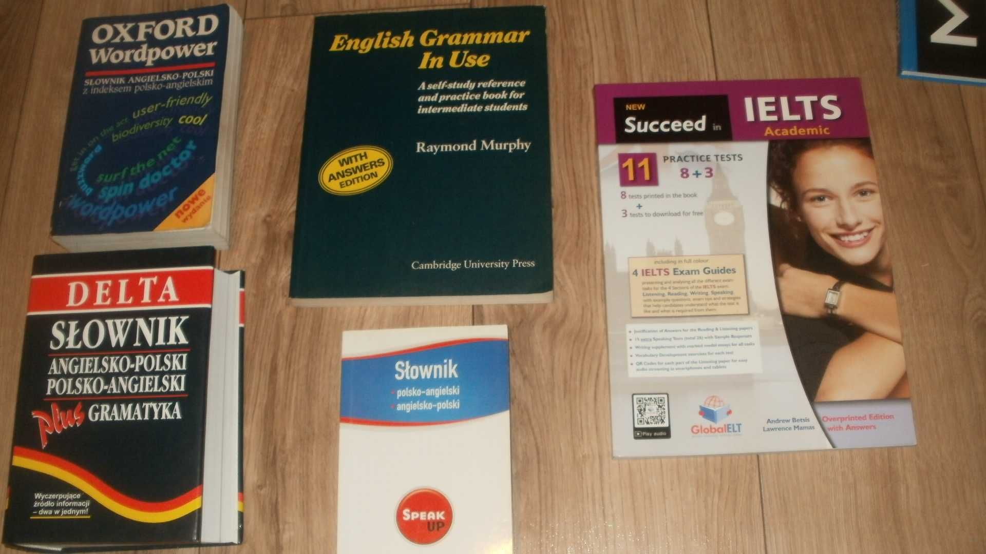 j. angielski- Succeed in IELTS Academic, English Grammar in Use i inne