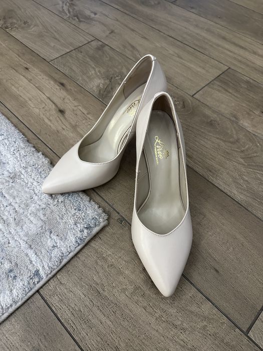 Туфлі шкіряні жіночі бежеві Туфлі для нареченої Туфли для невесты 38р