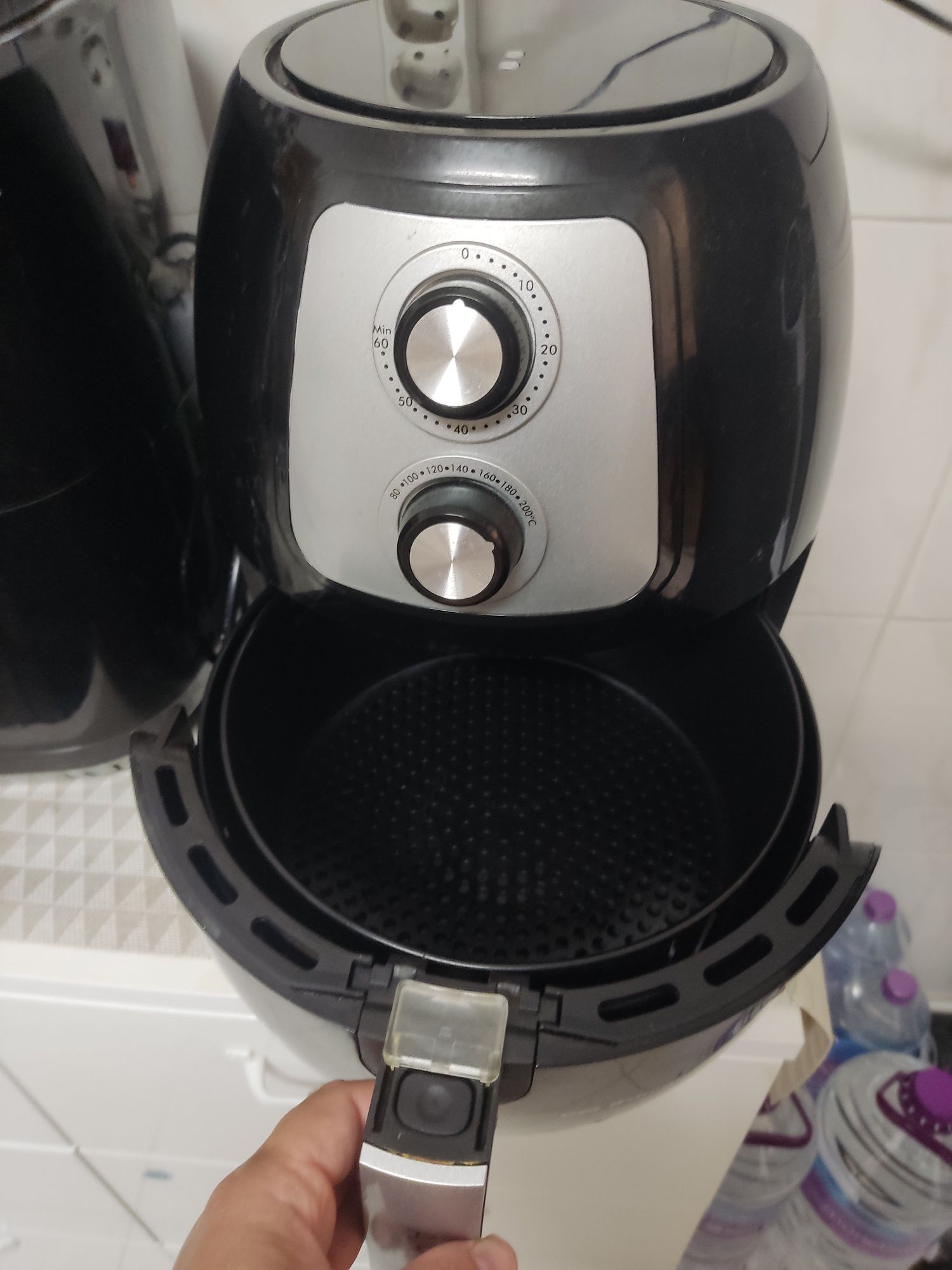 Fritadeira Airfryer Orbegozo 4 litros