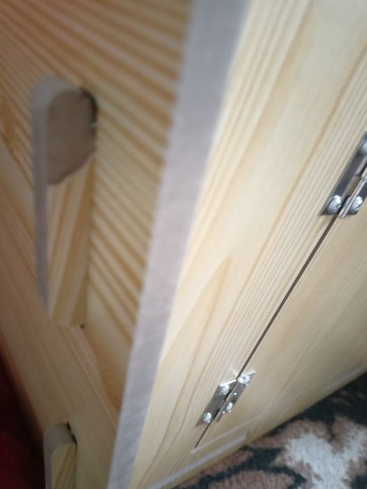 Drewniany składany domek dla psa 
Powystawowy - wada widoczna na zdjęc