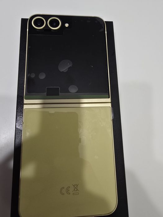 Samsung Flip 6 256gb - Jak nowy