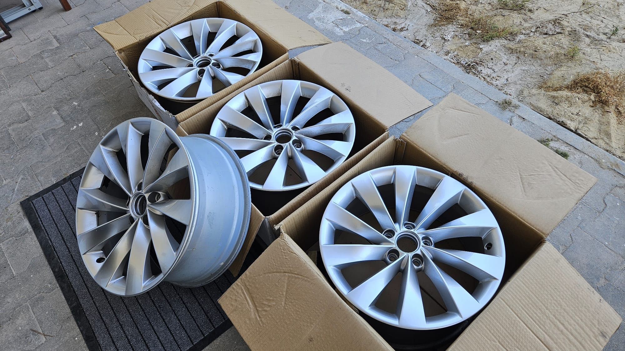 Jantes Originais VW 18'' 5x112 (conjunto de 4)