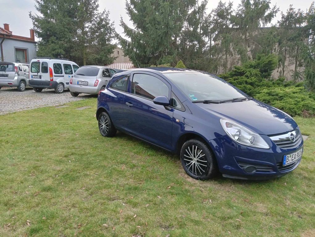 Opel Corsa D, 2010r., 998cm by benzyna