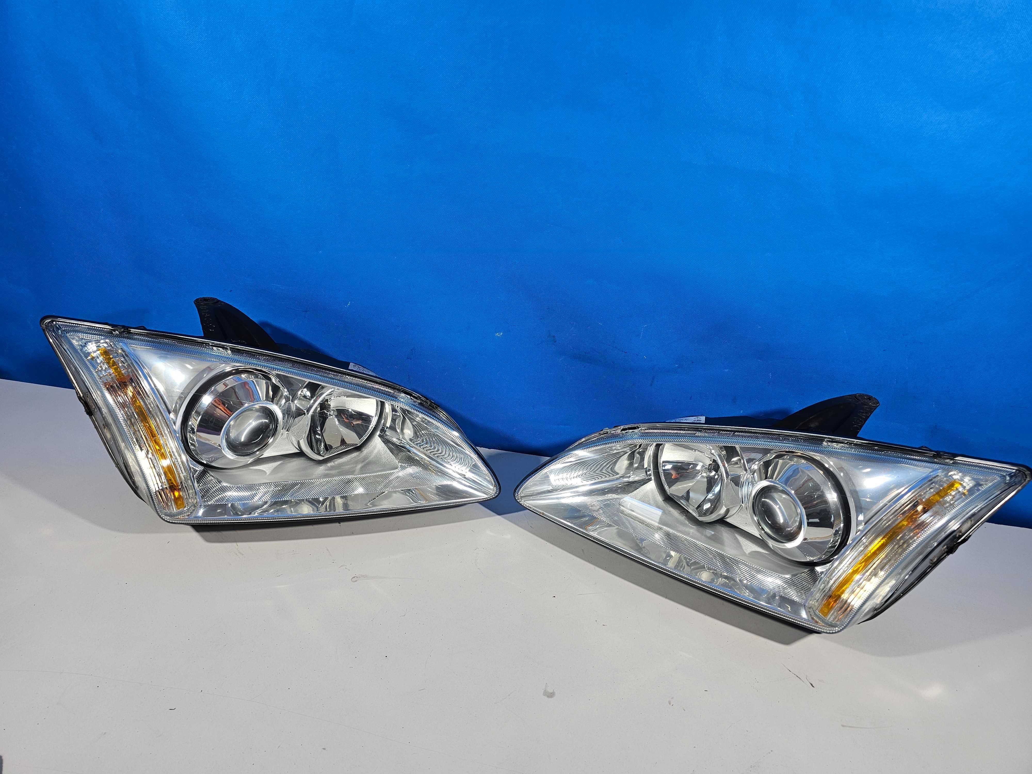 Ford Focus MK2 2 II Lampy Przednie Bi-Xenon Lewa+Prawa Europa IGŁA