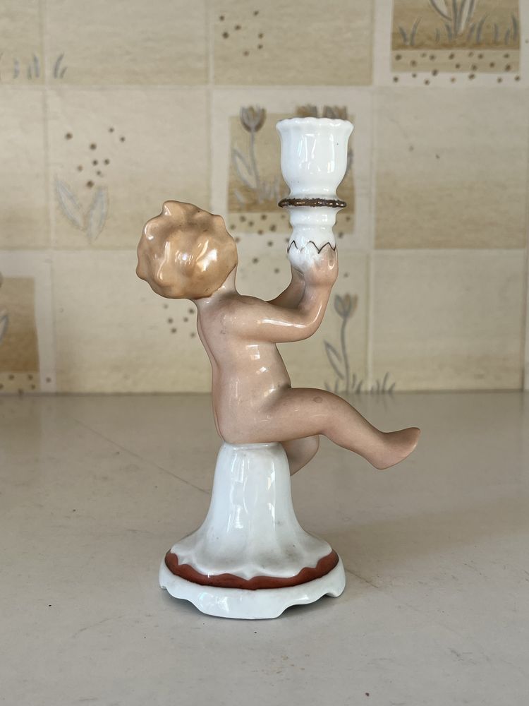 Świecznik figurka aniołek z porcelany