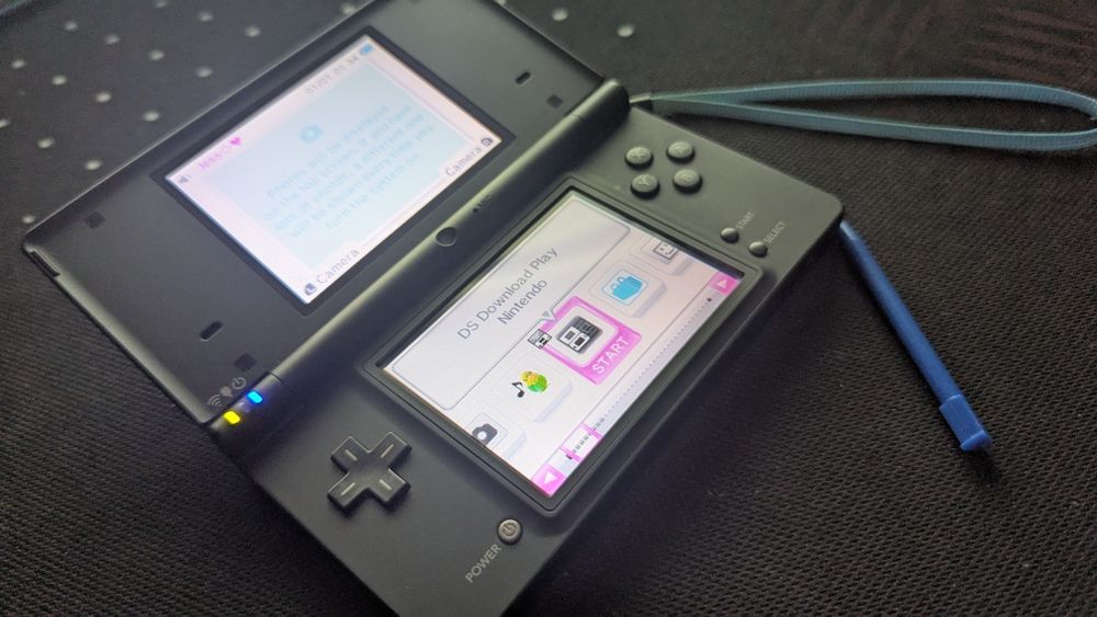 Nintendo DS i + ігри