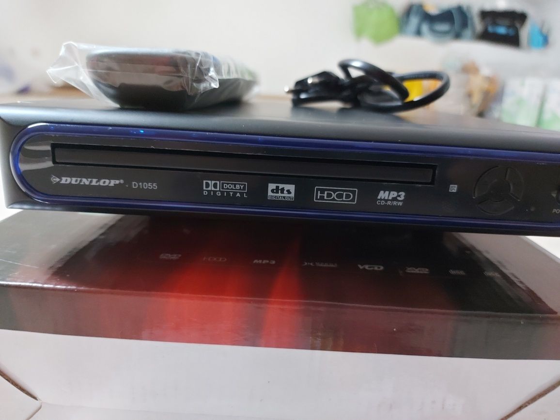 Leitor de DVD portatil [NOVO]