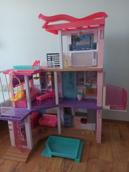 Domek dla barbie