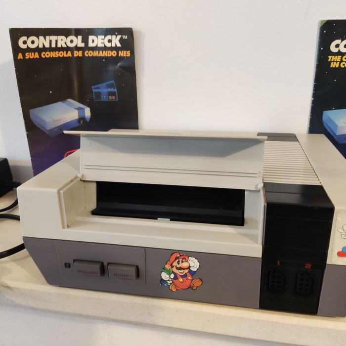 Consola Nintendo NES + acessórios - retro gaming