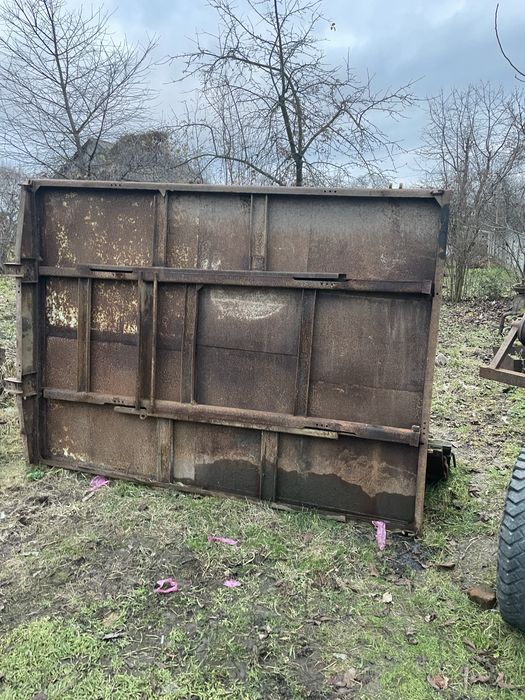 Продам платформу на прицеп 2.70*2