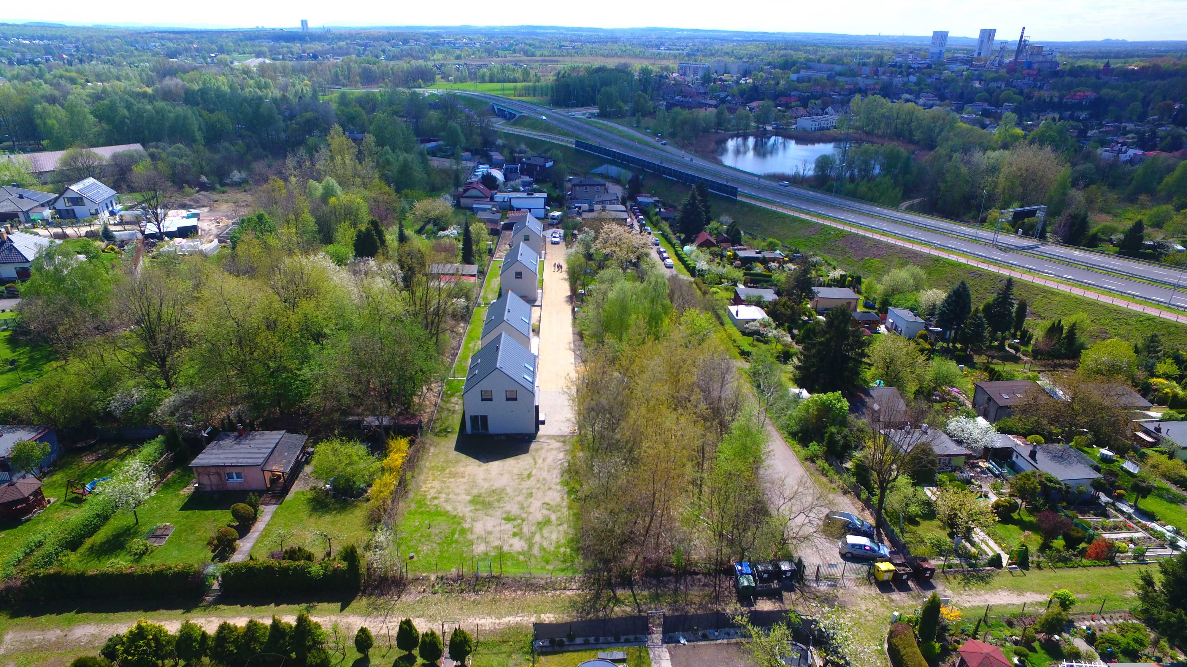 Dom jednorodzinny wolnostojący. Bielszowice, ul. Pasieczna.