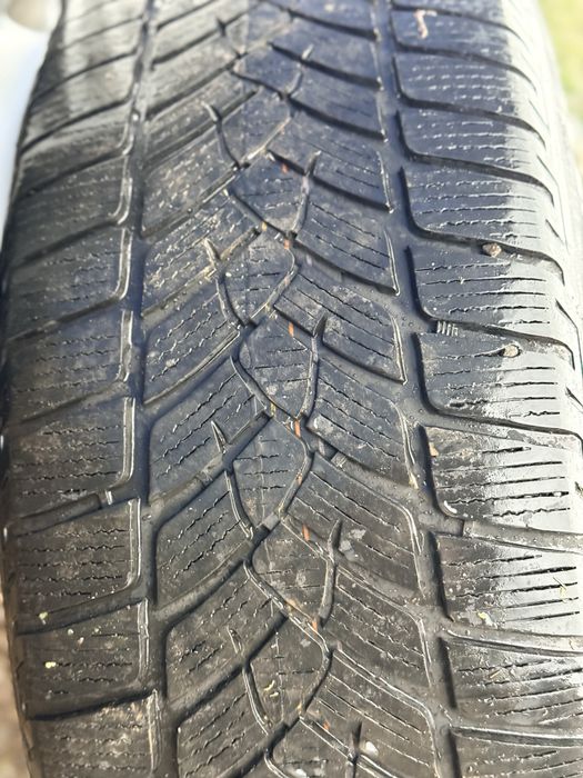Диски BMW X5 F15 R18 5/120 резина зимова R18 255/55 датчик тиску шинах