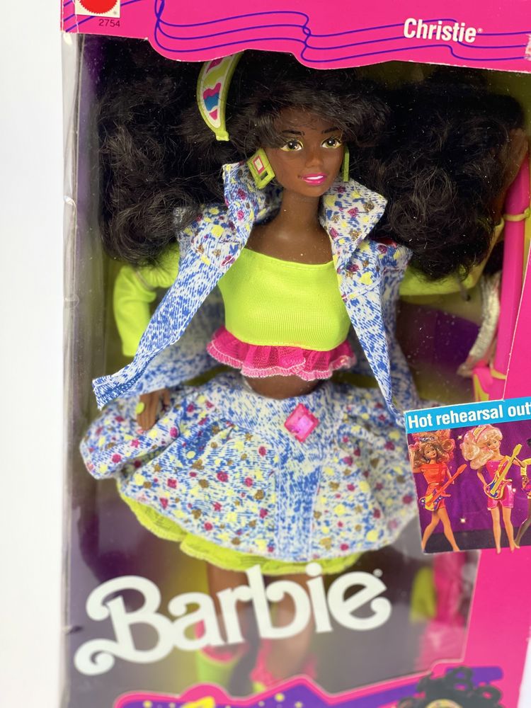 Vintage Barbie Christie & The Beats Glow in th Dark 1989