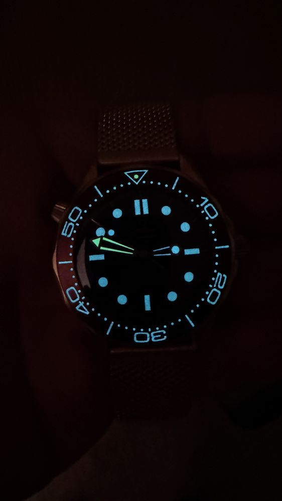 New Omega Seamaster 300M 007 Edition 2025 210.90.42.20.01.003
