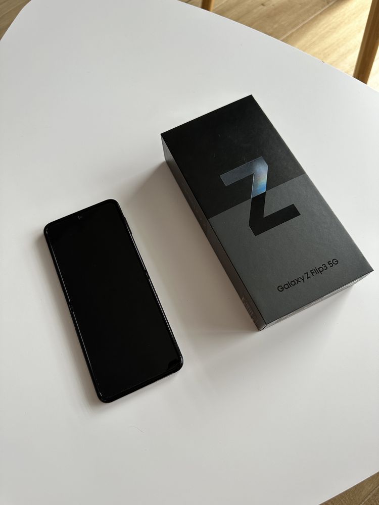 Samsung Galaxy Z Flip3 5G