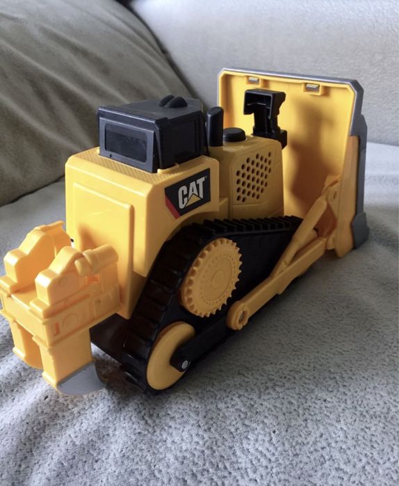 Бульдозер іграшковий. Бульдозер игрушечный