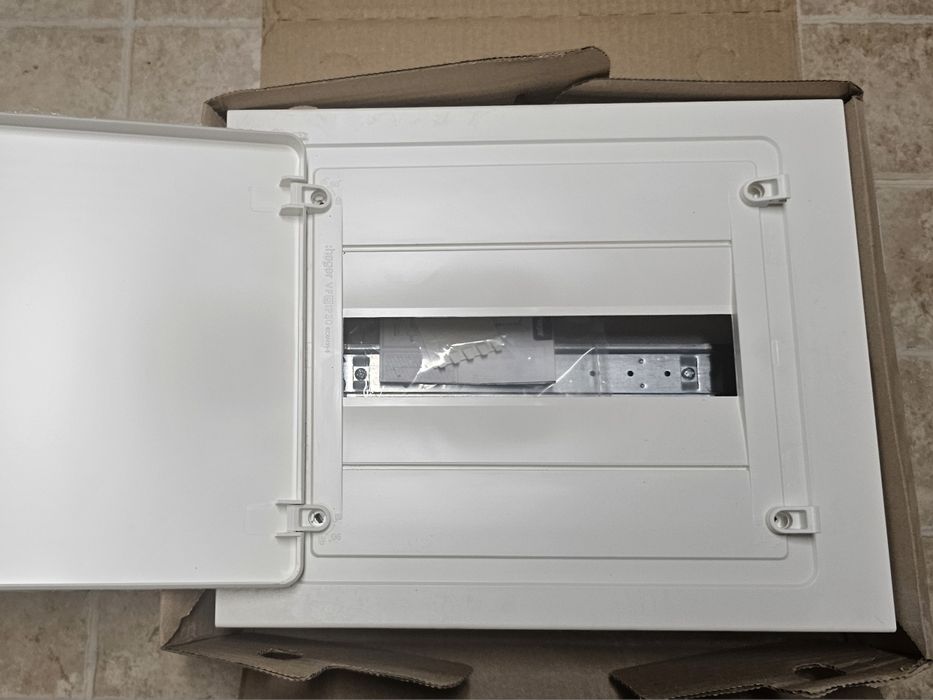Quadro Encastre Hager 12M