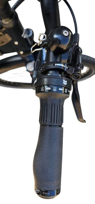 E-bike Contoura Li-16. Pinion 12./ Pasek. Carbon