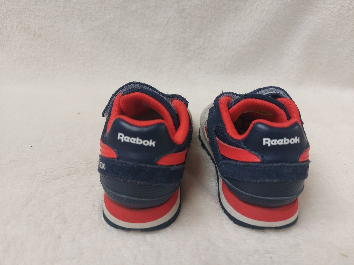 Sprzedam buty dziecięce Reebok numer 21