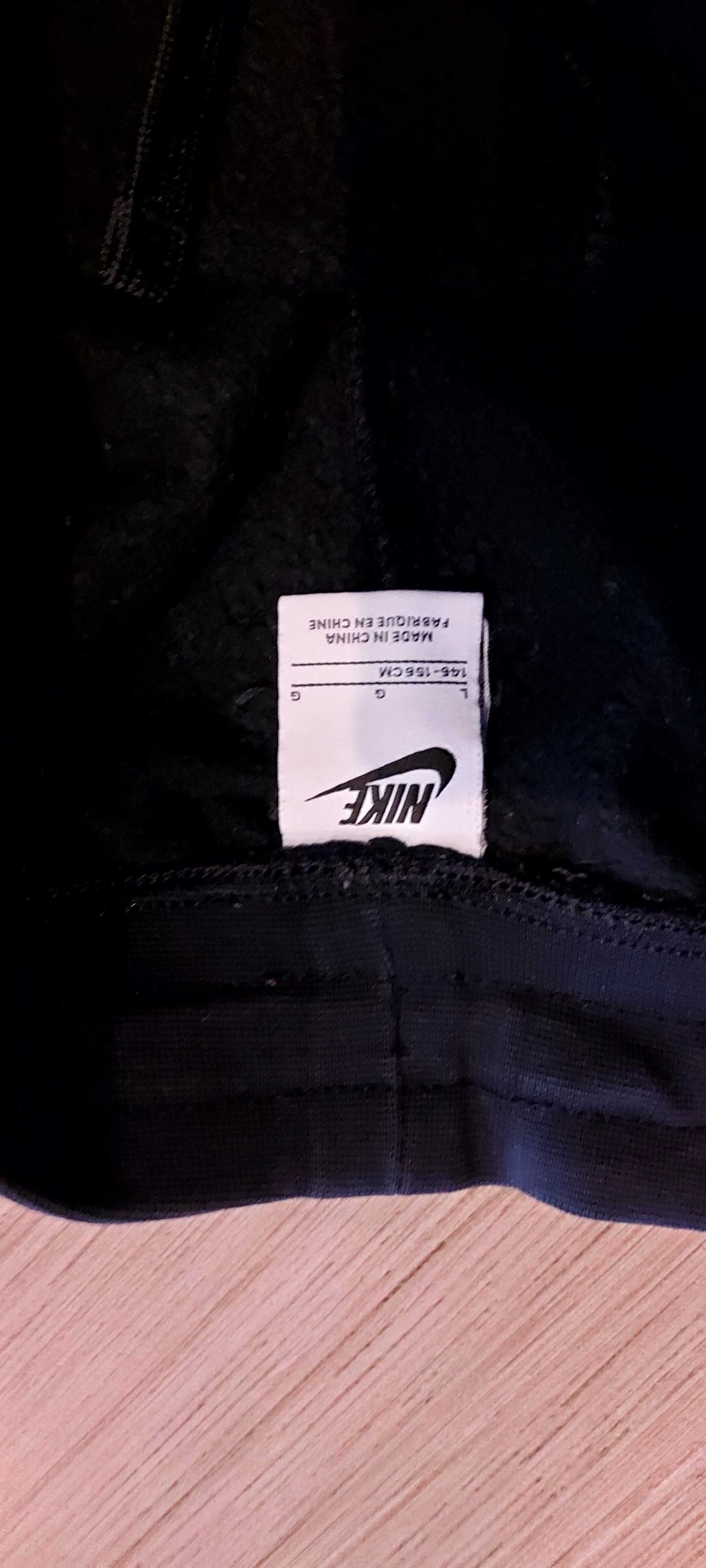 Calças de desporto da Nike pretas 146cm-156cm