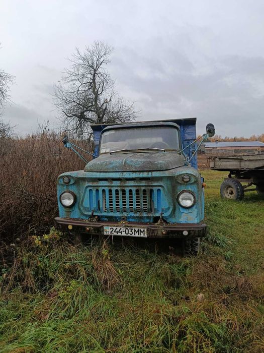 Авто      Газ-52