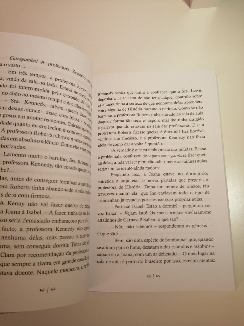 Livro As Gémeas no colégio de Sta Clara