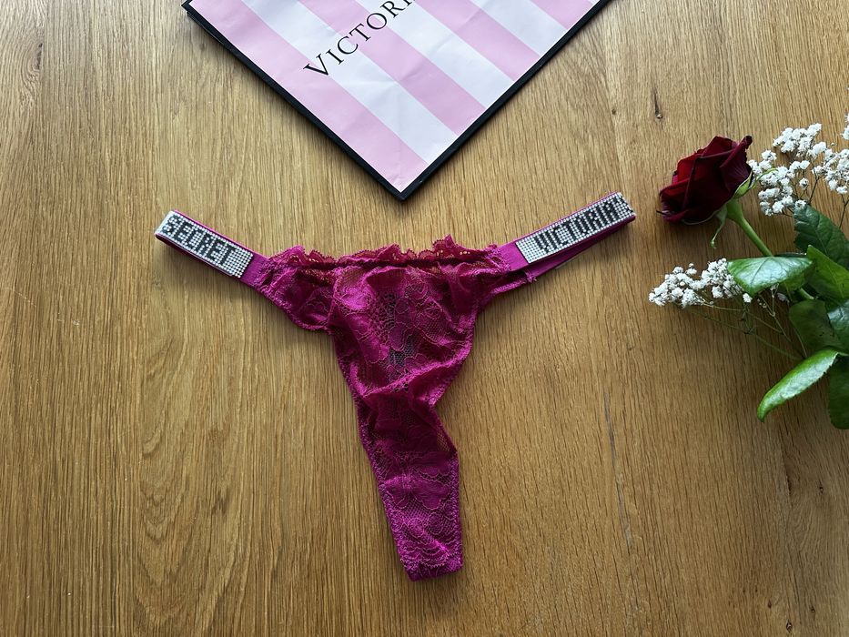 Stringi Victoria’s Secret rozmiar M