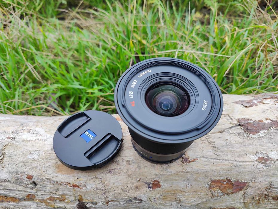 ZEISS Touit 12mm f/2.8 Sony E mount
