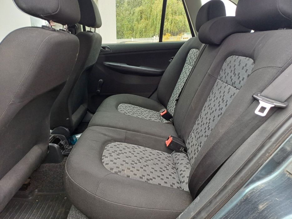 Skoda Fabia 2004r 1.2cm benzyna 64KM super stan