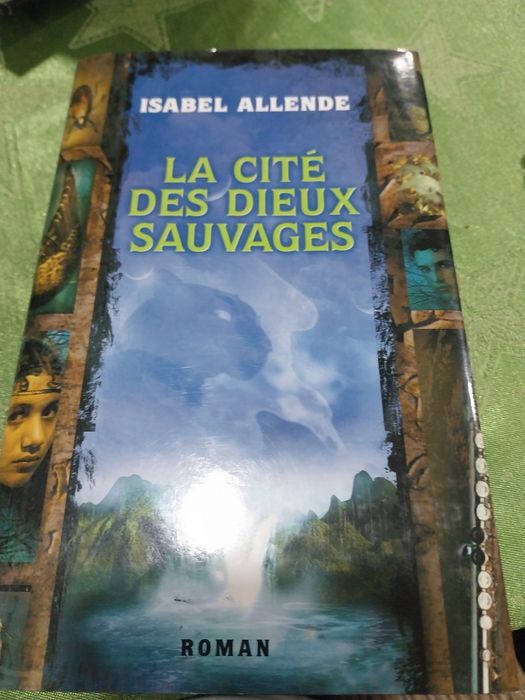 La cité des dieux sauvages. Portes incluídos