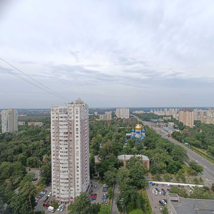 Без комісії ! Оренда офісу 140 метрів, Львівська 22А, на 26 поверсі.