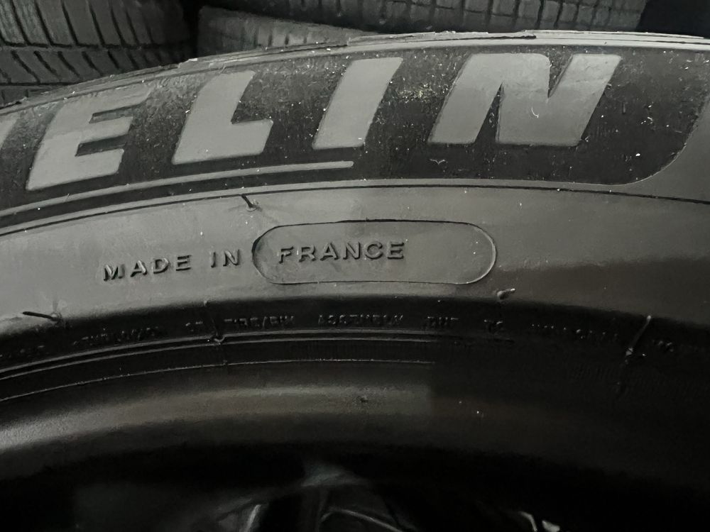 325/35/22+285/40/22 R22 Michelin Pilot Alpin 5 4шт нові зима