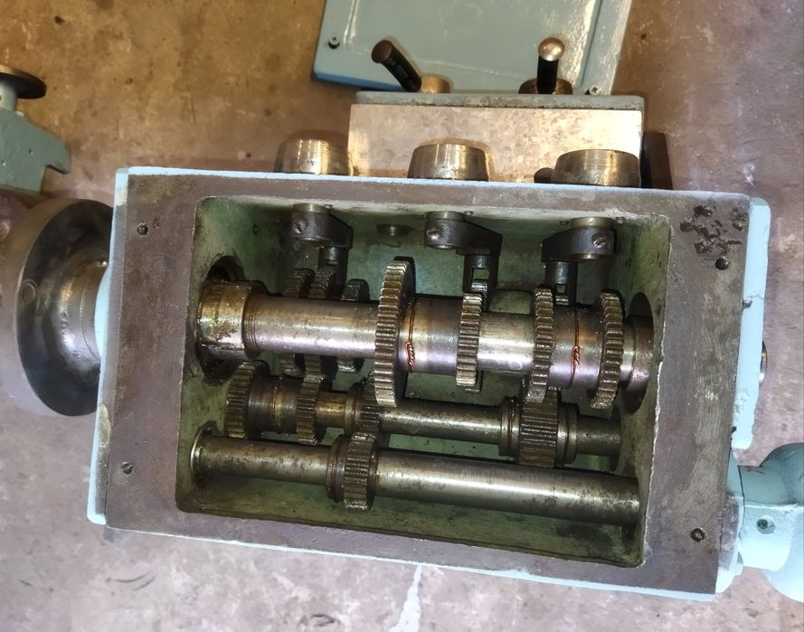 Токарный станок ТВ-6м не комплект.