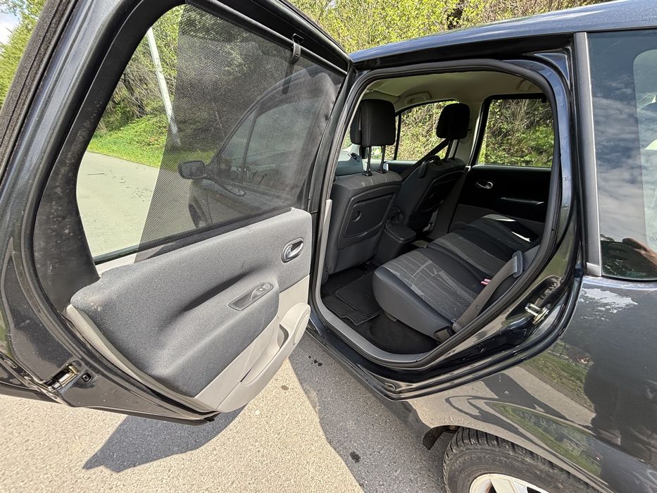 Renault Scenic Автомат 1,6 бензин