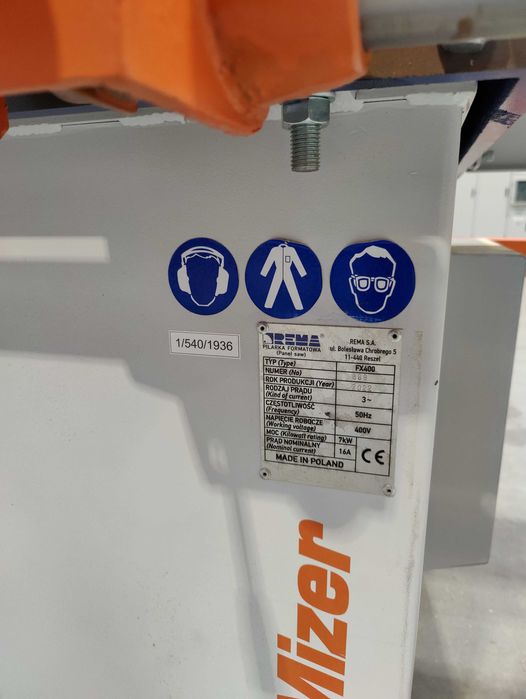 Pilarka formatowa do rozkroju płyt meblowych Wood-Mizer MS750