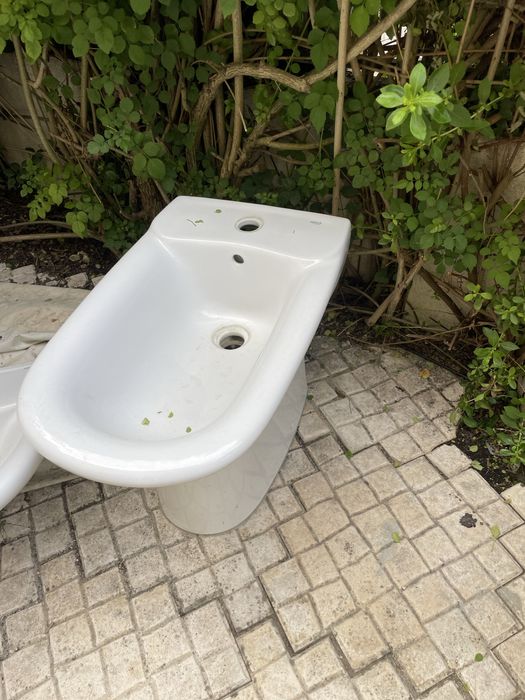Loiça casa de banho
