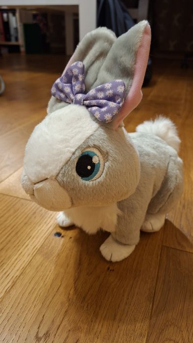 KRÓLIK maskotka interaktywna Club Petz Króliczek Betsy