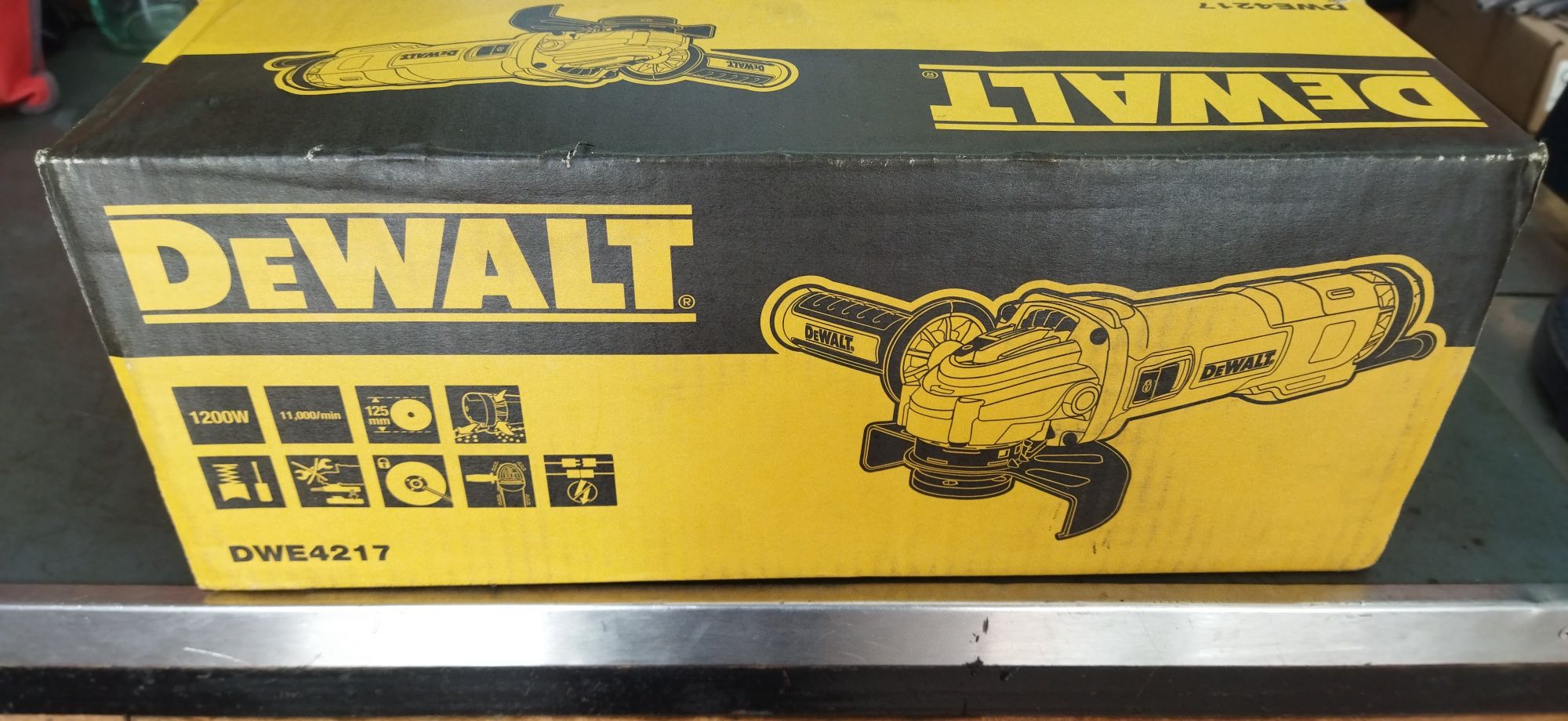 Rebarbadora DeWalt