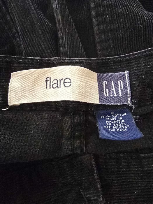 Spodnie sztruksowe GAP damskie, dzwony bardzo ładne