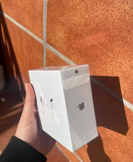 air pods pro airpods
