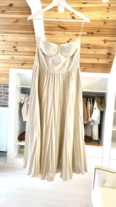 Плаття з еко шкіри