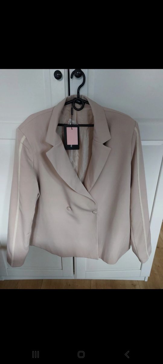PrettyLittleThing 46 Beżowa Elegancka Marynarka