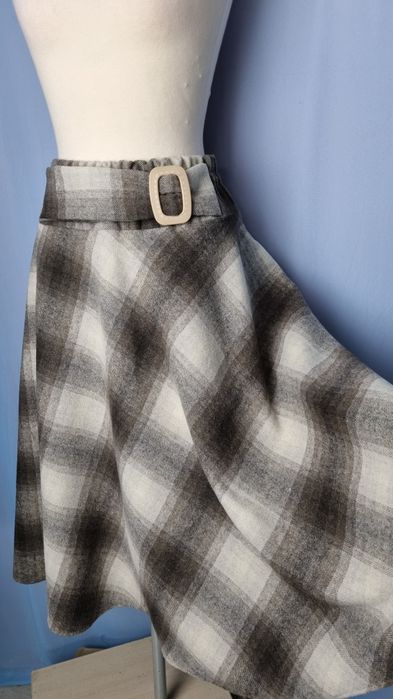 Spódnica ciepła roz.  uniwersalny