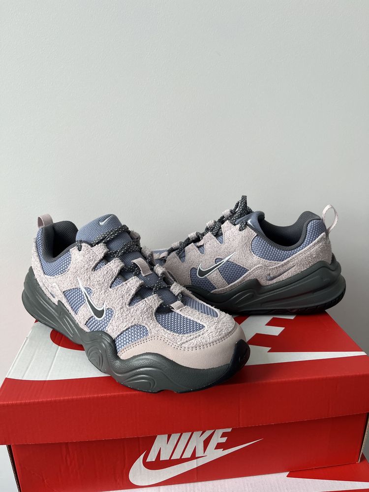 Кросівки Nike Tech hera оригінал, кросівки на весну, жіночі кросівки