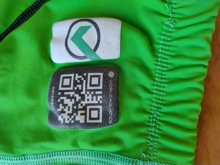 Skóra pływacka Arena Power Skin Next ST  Rozmiar UK 22   Zielona