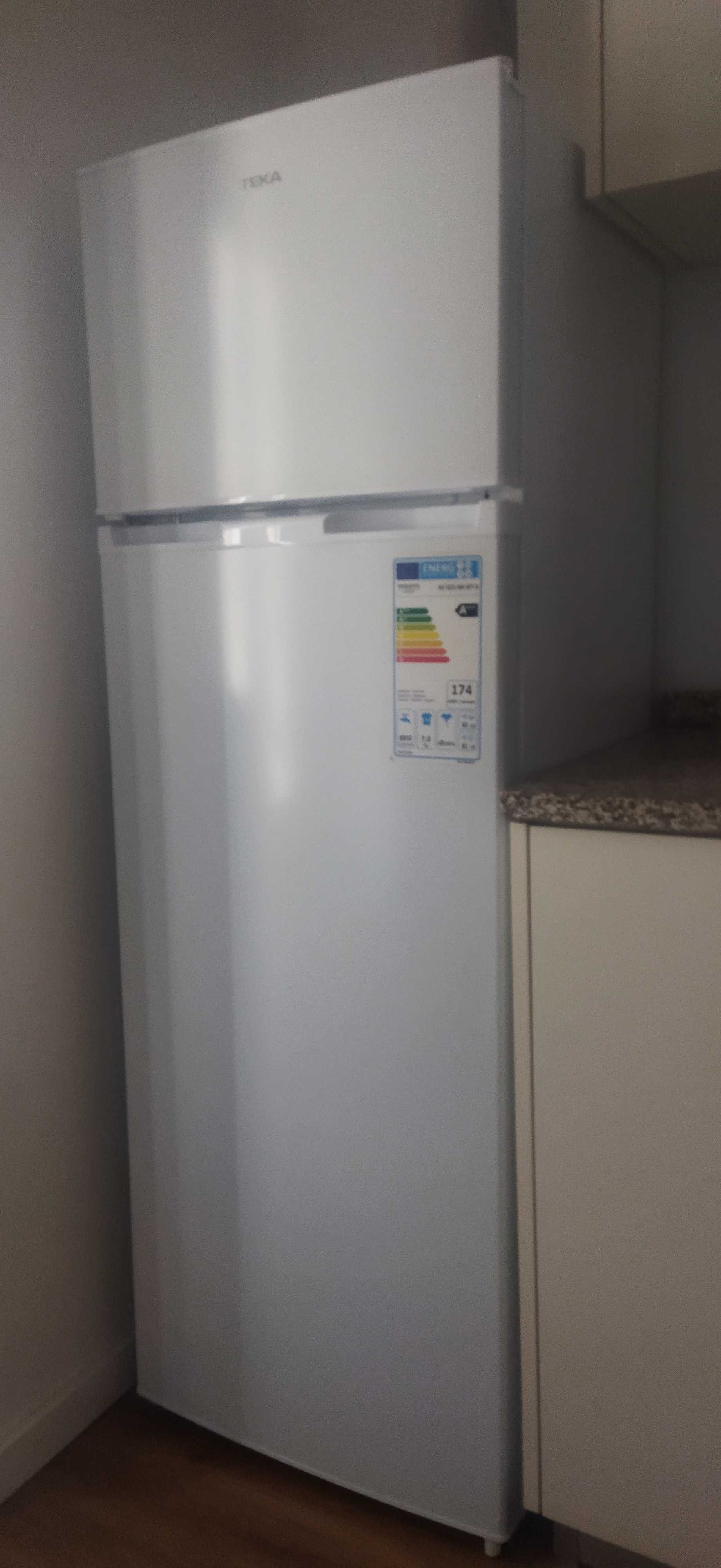 Frigorífico combinado TEKA