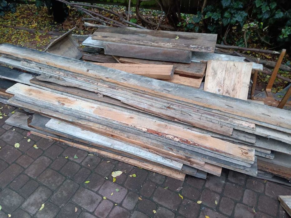 Oddam drewno deski stemple z rozbiórki